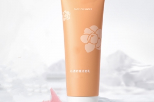 洁面乳oem、odm厂家---山茶花沁透舒缓洁面乳FW08